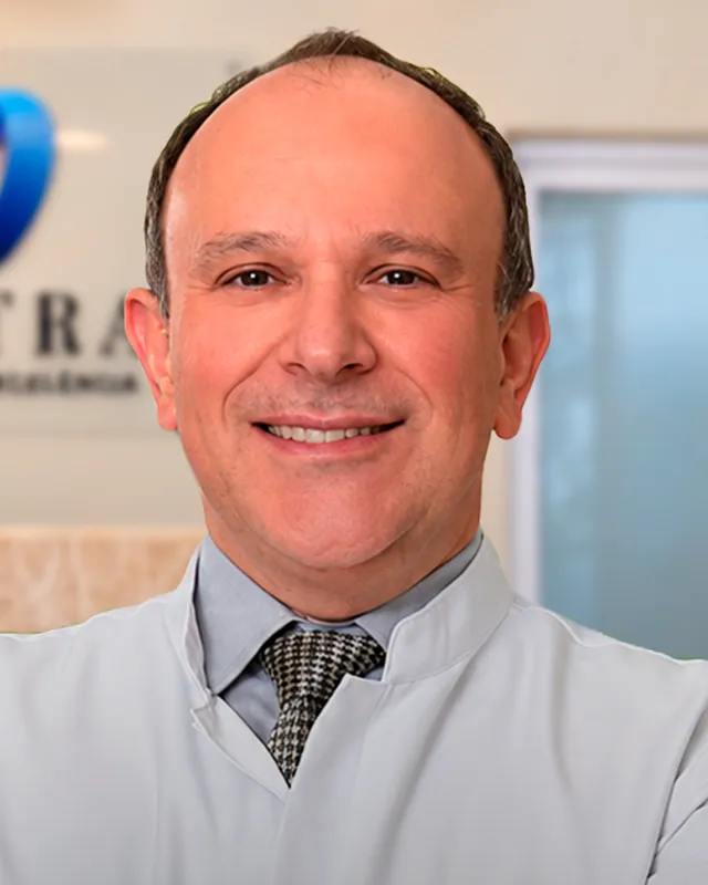 Dr. Paulo Chiavini